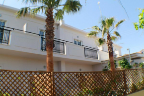  Stefania Art Hotel  Аликанас